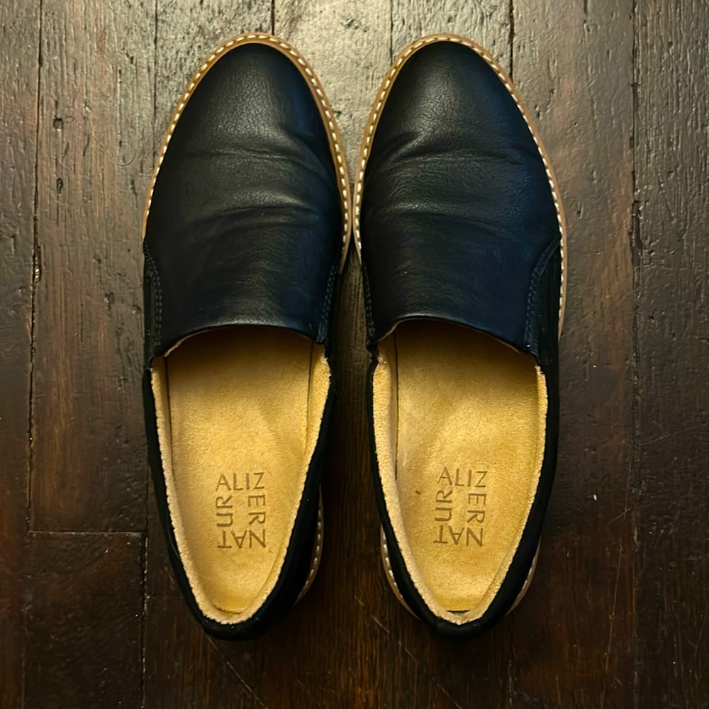 Naturalizer Black Flats